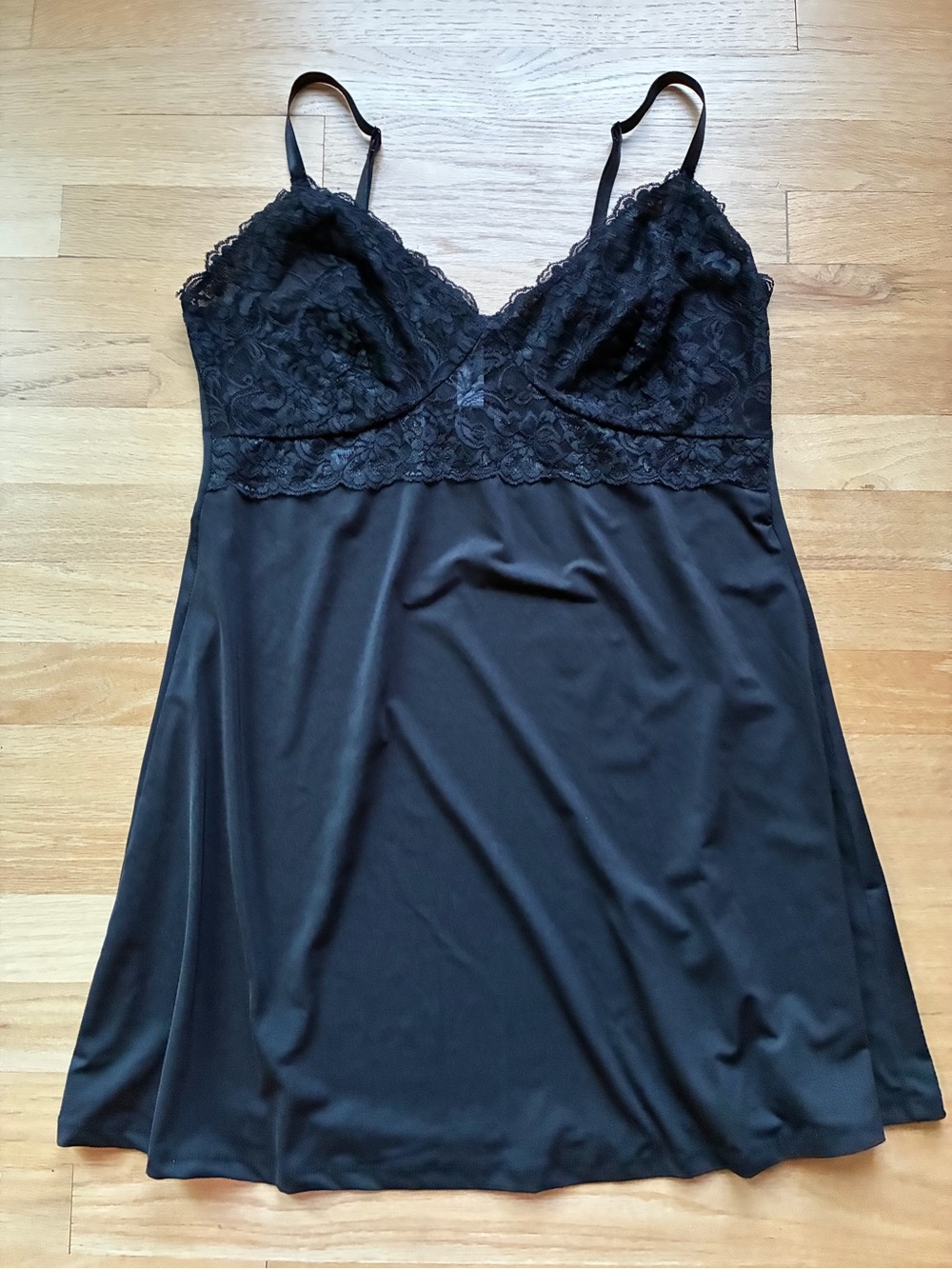Delta Burke Black Lace Trim Chemise Gown Womens Plus Size 2X Babydoll Slip Dress